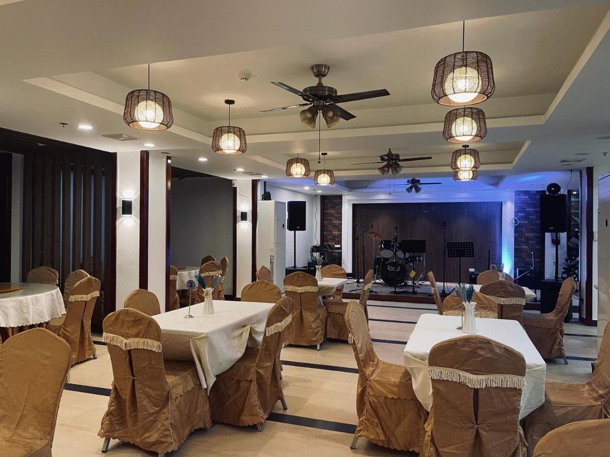 Erus Suites Hotel Boracay Manoc-Manoc Exterior foto